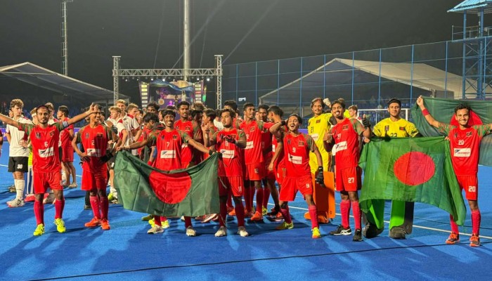 চ্যালেঞ্জার ট্রফিতে চ্যাম্পিয়ন বাংলাদেশ যুব হকি দল