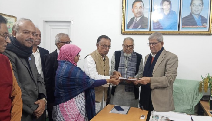 ‘শ্রমিক ইশতেহার’ হস্তান্তর শুরু করেছে শ্রমিক অধিকার অ্যালায়েন্স