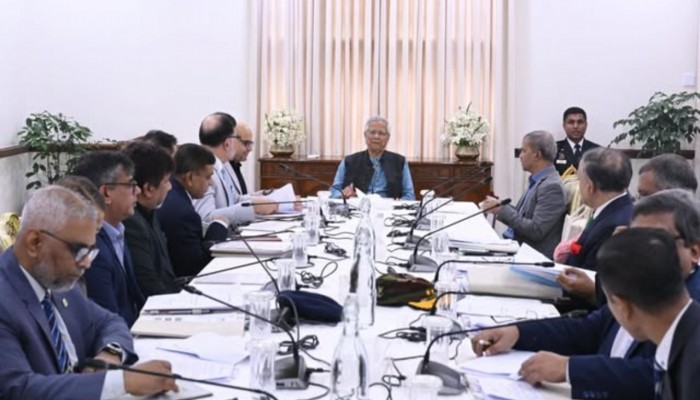 নির্বাচন সামনে রেখে সাইবার নিরাপত্তা জোরদারের নির্দেশ প্রধান উপদেষ্টার