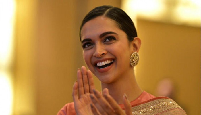 ৪০-এ দীপিকা: গ্ল্যামার ও মাতৃত্বের মিশেলে এক নতুন পথচলা