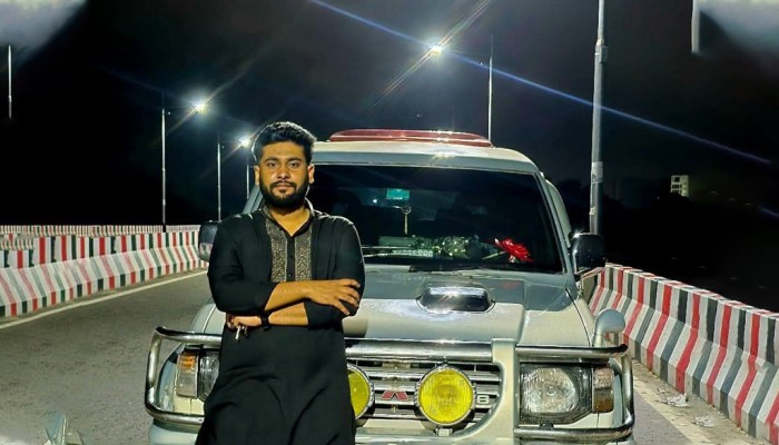 ট্রায়াল দেওয়ার নামে গাড়ি নিয়ে লাপাত্তা যুবদল নেতাকে বহিষ্কার