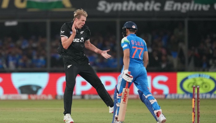 ভারতের সিরিজ হারে বিজেপি ও গম্ভীরকে তীব্র আক্রমণ সমর্থকদের