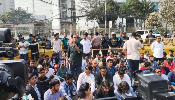 দাবি বাস্তবায়নে ইসির সদিচ্ছা না দেখালে ‘সব পন্থা’ অবলম্বনের হুঁশিয়ারি ছাত্রদলের