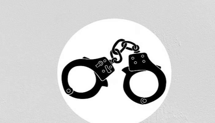 রাজশাহীতে বাস দুর্ঘটনা ও পুলিশকে হেনস্তার পৃথক মামলায় চালক ও শিক্ষার্থী গ্রেপ্তার