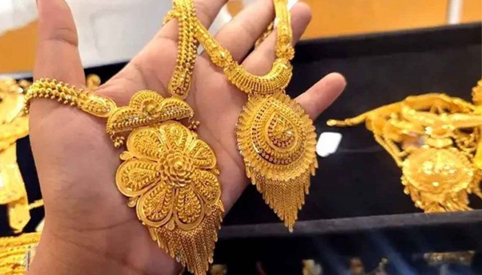বড় পতনের পর আজ থেকে নতুন দামে স্বর্ণ বিক্রি শুরু