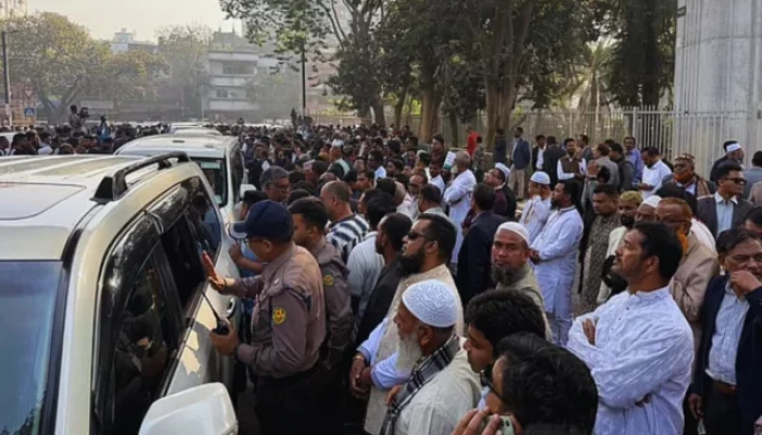 শপথ নিতে সংসদ ভবনে নবনির্বাচিত এমপিরা