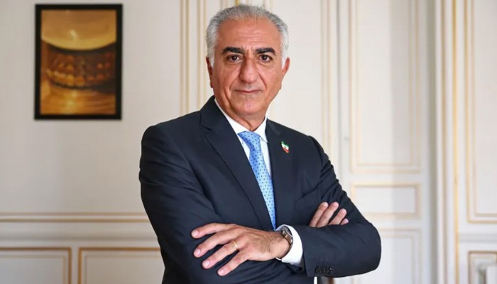 খামেনির মৃত্যুতে আনন্দিত রেজা পাহলভী