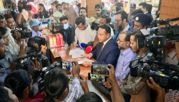 রাজশাহীর দুই মিষ্টান্ন ভান্ডারের জরিমানা