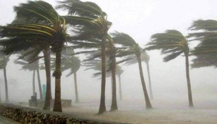 রাত ১টার মধ্যে যেসব অঞ্চলে ৬০ কিমি বেগে ঝড়ের শঙ্কা