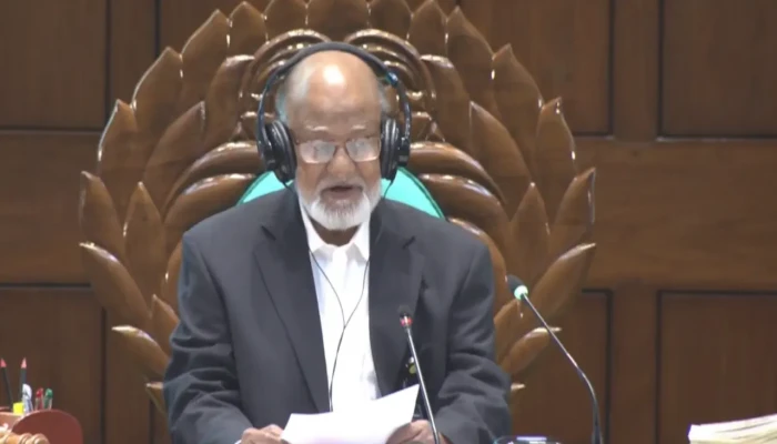 জাতীয় সংসদের প্রথম অধিবেশনের সভাপতি ড. খন্দকার মোশাররফ হোসেন