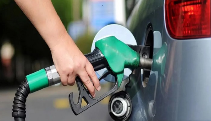 জ্বালানি তেল অবৈধ মজুতের তথ‍্য দিলে ১ লাখ টাকা পুরস্কার