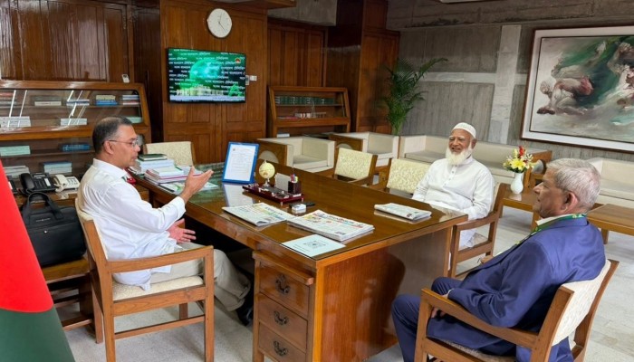 প্রধানমন্ত্রীর সঙ্গে বিরোধীদলীয় নেতার সাক্ষাৎ