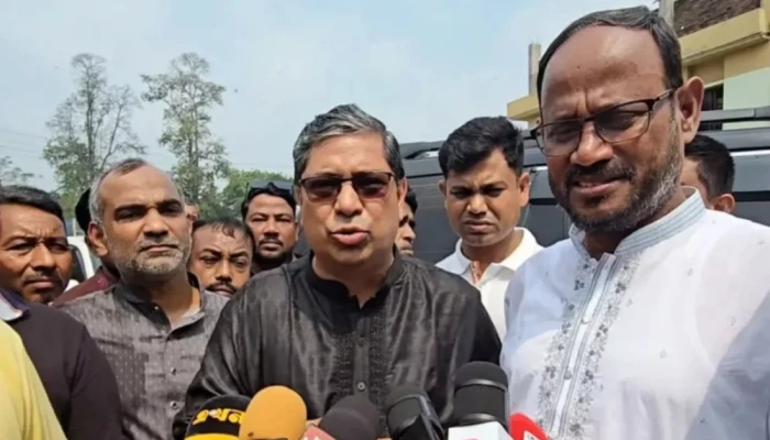 দেশে কোনো তেলের সংকট নেই: স্থানীয় সরকার প্রতিমন্ত্রী