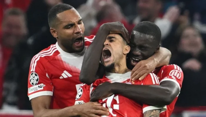 ৭ গোলের থ্রিলারে রিয়ালকে বিদায় করে সেমিতে বায়ার্ন