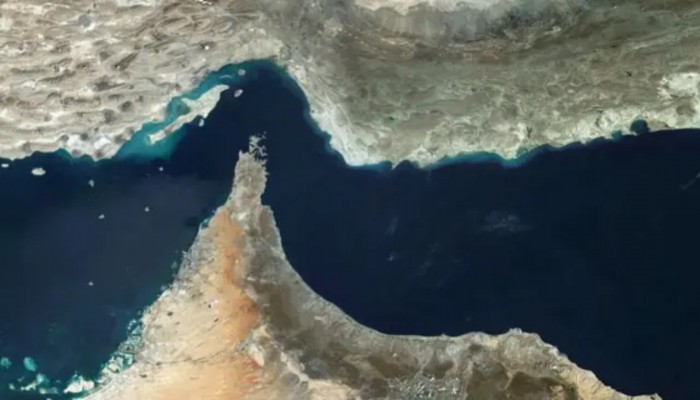 হরমুজ প্রণালি সম্পূর্ণভাবে খুলে দিয়েছে ইরান