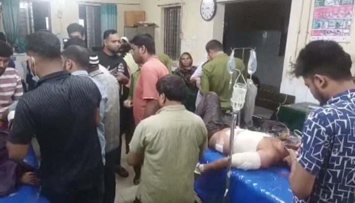 ফেনীতে ছেলের ছুরিকাঘাতে প্রাণ গেল মায়ের