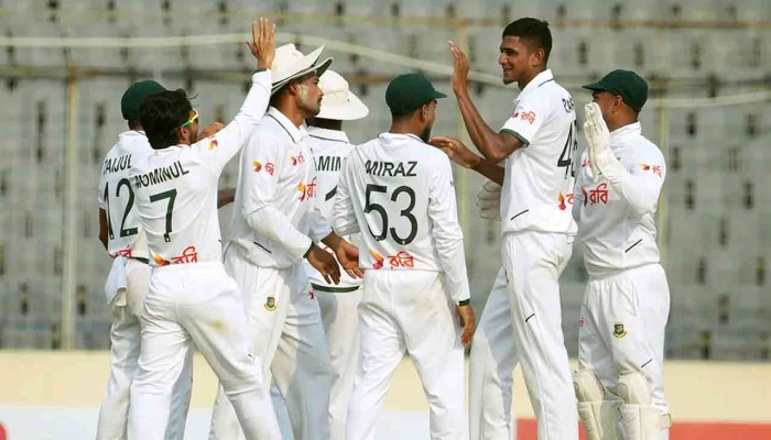 নাহিদ রানার তাণ্ডবে উড়ে গেল পাকিস্তান, ‘হ্যাটট্রিক’ টেস্ট জয় বাংলাদেশের