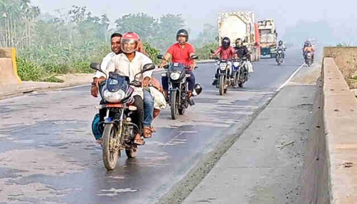 সারাদেশে মোটরসাইকেল চালকদের জন্য জরুরি নির্দেশনা