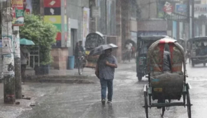 দুপুরের মধ্যে ঢাকাসহ ১৯ জেলায় ঝড়-বৃষ্টির শঙ্কা, নদীবন্দরে সতর্কতা