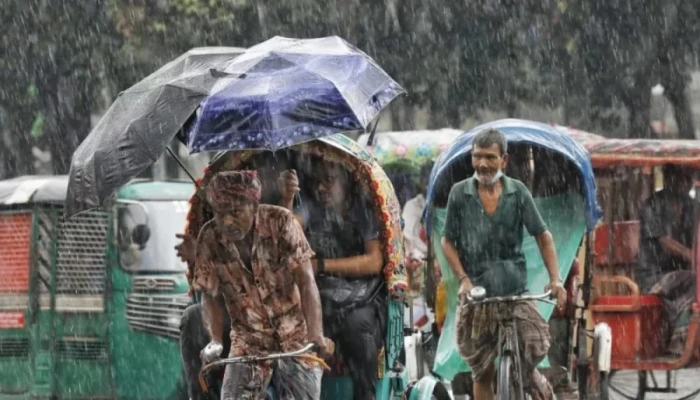 আজও সারা দেশে থাকবে বৃষ্টি, হতে পারে অতিভারী বর্ষণ