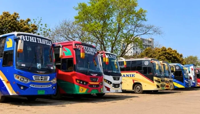 রাজশাহী থেকে সব রুটের বাস চলাচল বন্ধ ঘোষণা