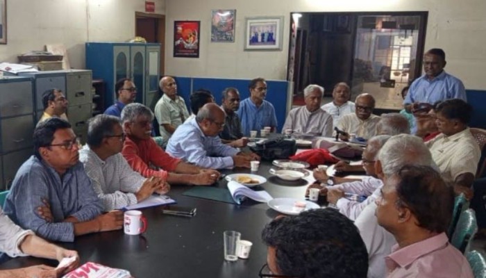 রাষ্ট্রায়ত্ত ৪৪ শিল্পপ্রতিষ্ঠান বেসরকারি খাতে দেওয়ার উদ্যোগে ১৭ দলের উদ্বেগ