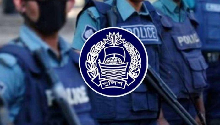 পুলিশের ৪ ডিআইজিসহ ১৪ কর্মকর্তাকে বদলি