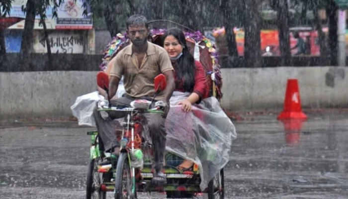 দুপুর ১টার মধ্যে দেশের তিন অঞ্চলে বজ্রবৃষ্টির আশঙ্কা, নদীবন্দরে সতর্কতা