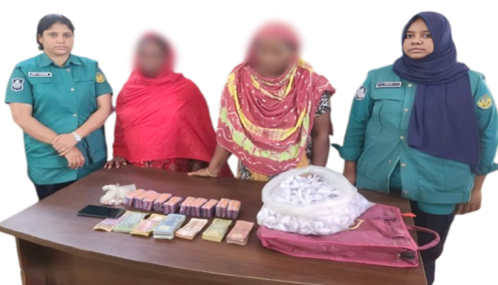 রাজশাহীতে পুলিশের অভিযানে বিপুল পরিমাণ মাদকসহ ১৭ মামলার আসামিসহ গ্রেপ্তার ২