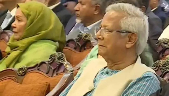 রাষ্ট্রপতির শপথ অনুষ্ঠানে যোগ দিলেন ড. ইউনূস