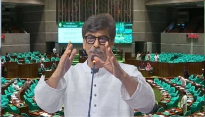 চাহিদা অনুযায়ী সারের কোনো ঘাটতি নেই: কৃষিমন্ত্রী