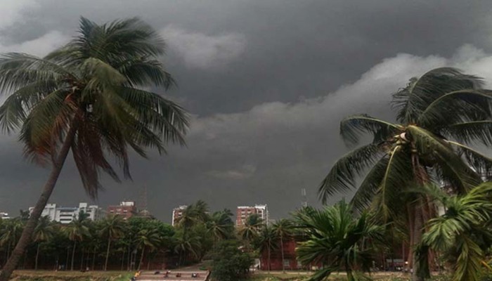 দুপুরের মধ্যে ১০ জেলায় ঝড়ের আভাস
