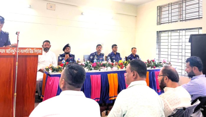 নেকমরদে বিট পুলিশিং কার্যালয়ের উদ্বোধন করলেন-জেলা পুলিশ সুপার বেলাল হোসেন