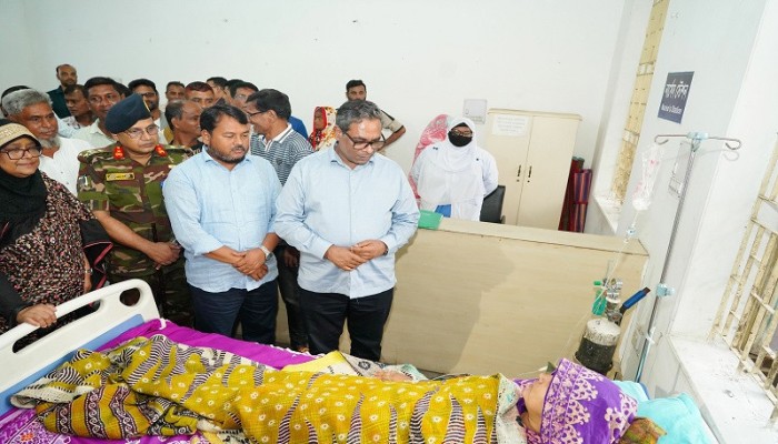 রাসিক পরিচালিত সিটি হাসপাতাল পরিদর্শনে স্বাস্থ্য প্রতিমন্ত্রী
