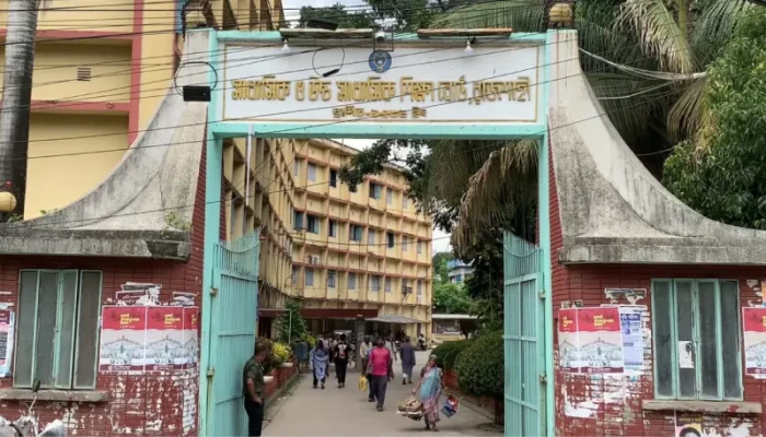 রাজশাহী বোর্ডে পাসের হার কমেছে প্রায় ১৪ শতাংশ